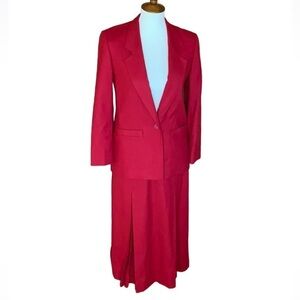 Pendleton Red wool skirt suit Size 6 Petite jacket
